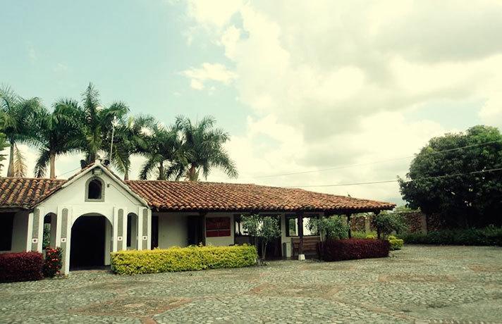 Hacienda El Eden Resort Santa Elena  エクステリア 写真