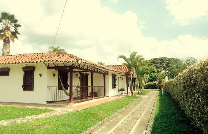 Hacienda El Eden Resort Santa Elena  エクステリア 写真